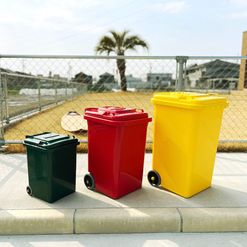 DULTON PLASTIC TRASH CAN 65L - プラスチック トラッシュカン 65リットル -
