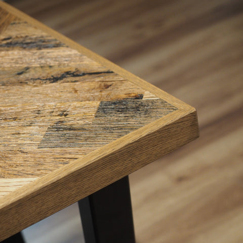 DINING TABLE / imondi Oak Herringbone